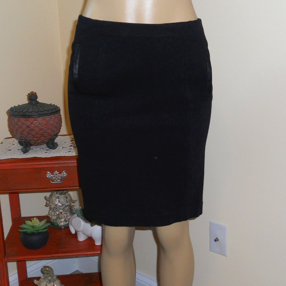 Ann Taylor 4P Black Pencil Skirt Faux Leather Trim Pockets Zipper